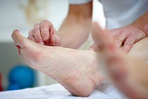How Neoclassical Acupuncture Works: Treating the Root Cause and the Symptoms in One Session